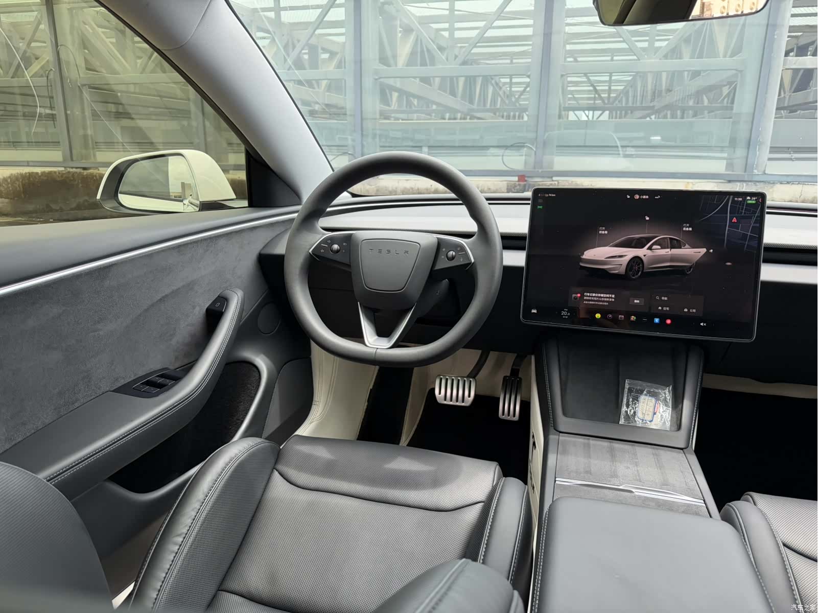 Tesla Model 3, 2024 15
