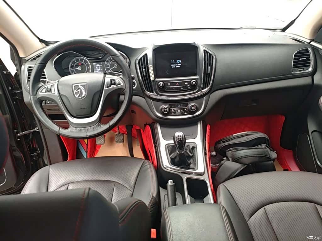 Wuling 560, 2016 10