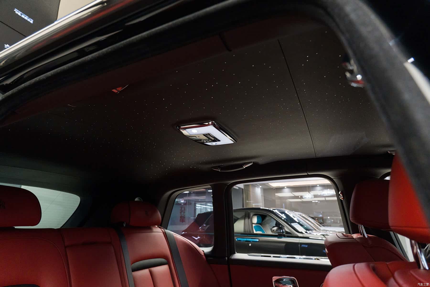 Rolls-Royce Cullinan, 2021 12