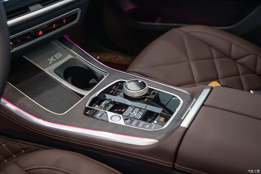 BMW X5, 2025 14