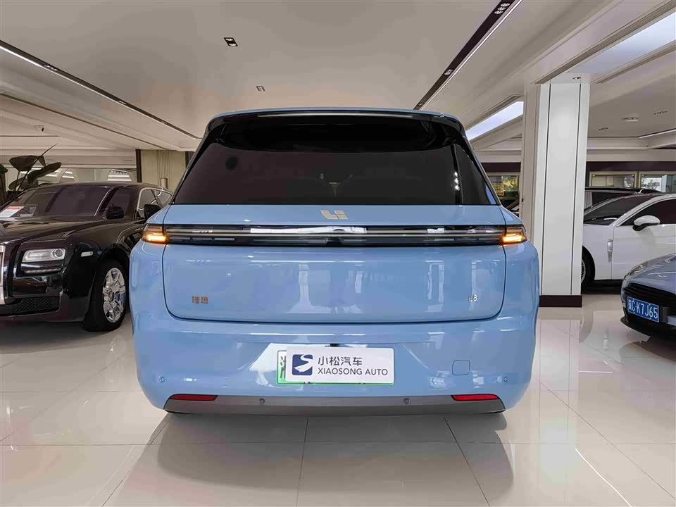 Li Auto Ideal L8