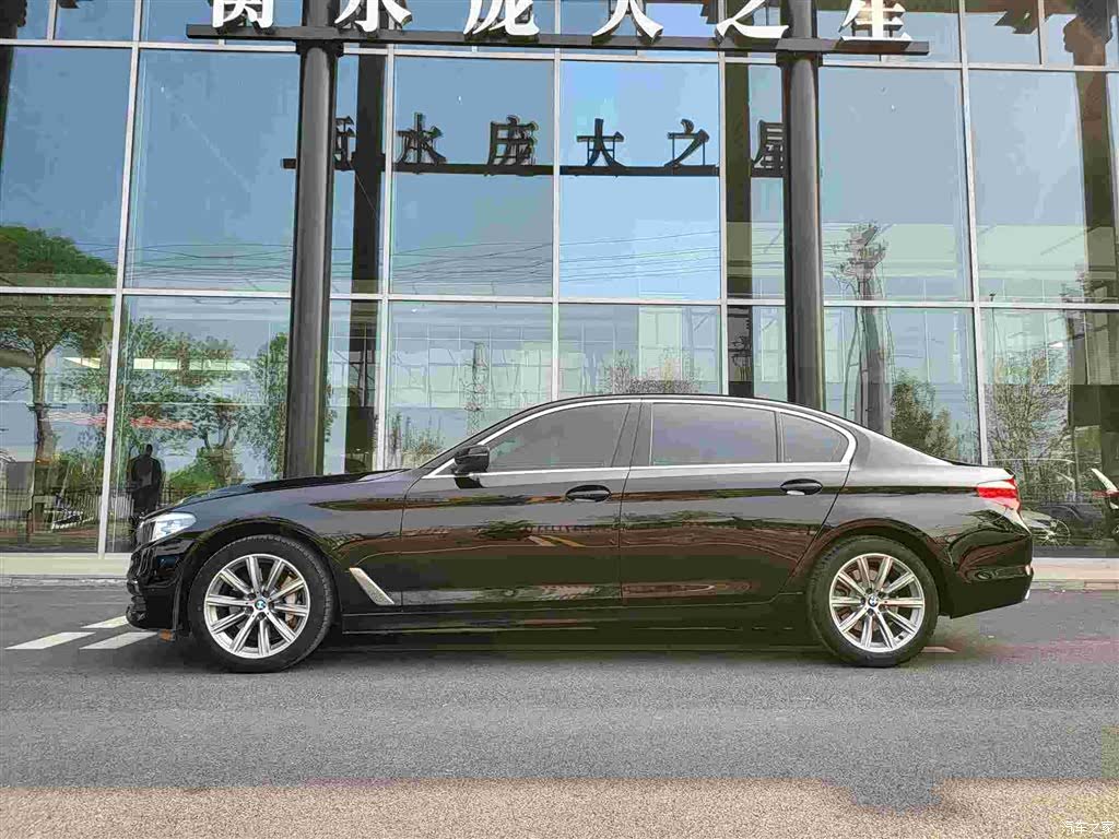 BMW 5 Series, 2018 3