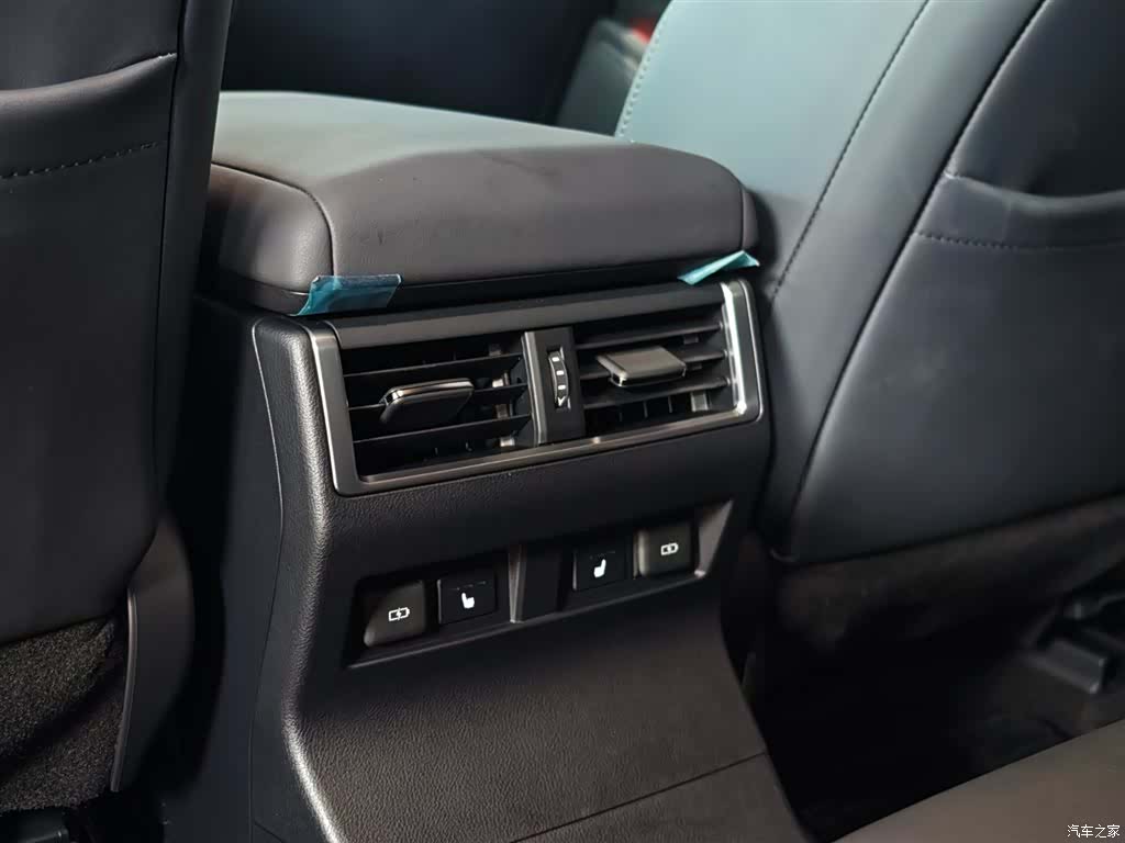 Lexus GX, 2025 16