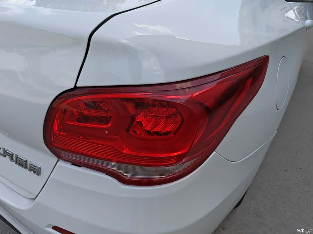Chevrolet 320, 2019 8