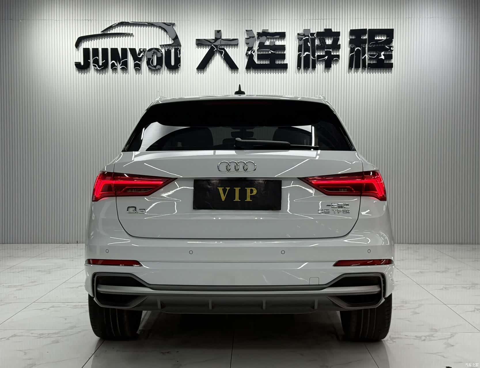 Audi Q3, 2023 все фото