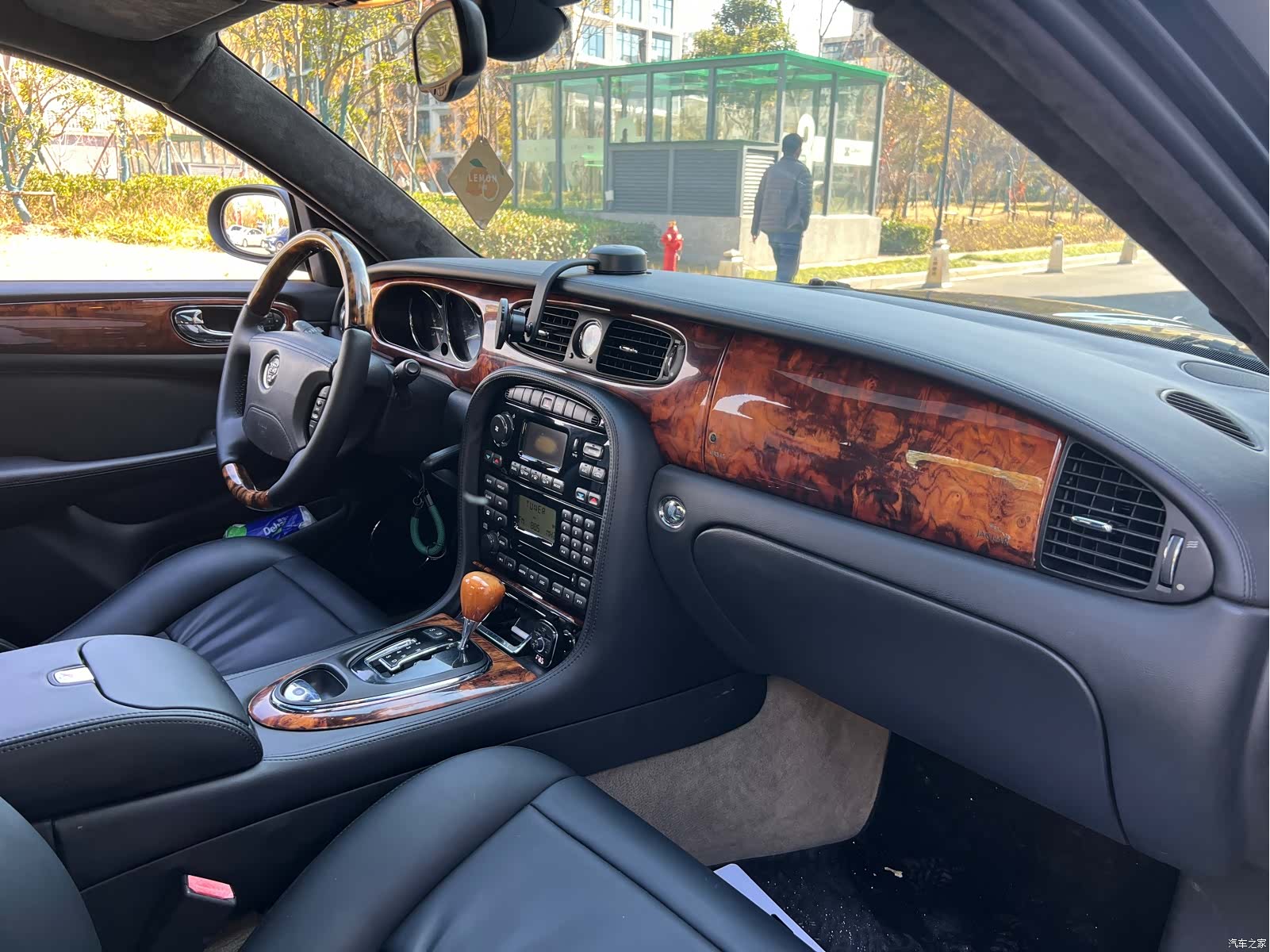 Jaguar XJ, 2005 11