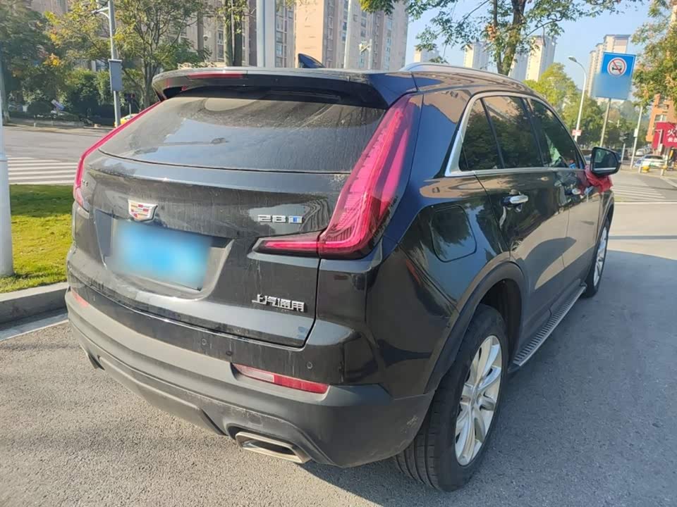Cadillac XT4