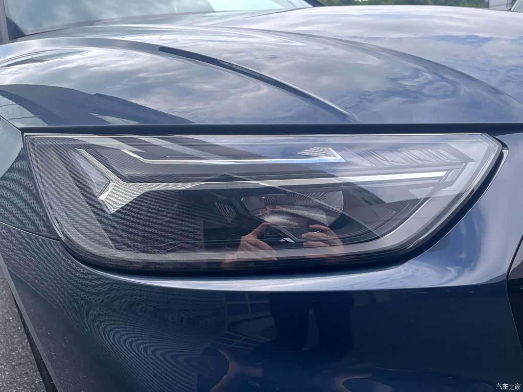 Audi Q5L, 2026 16