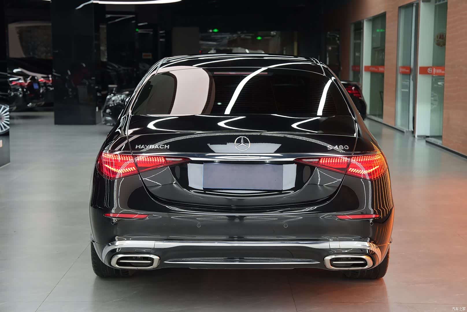 Maybach S-Class, 2023 6