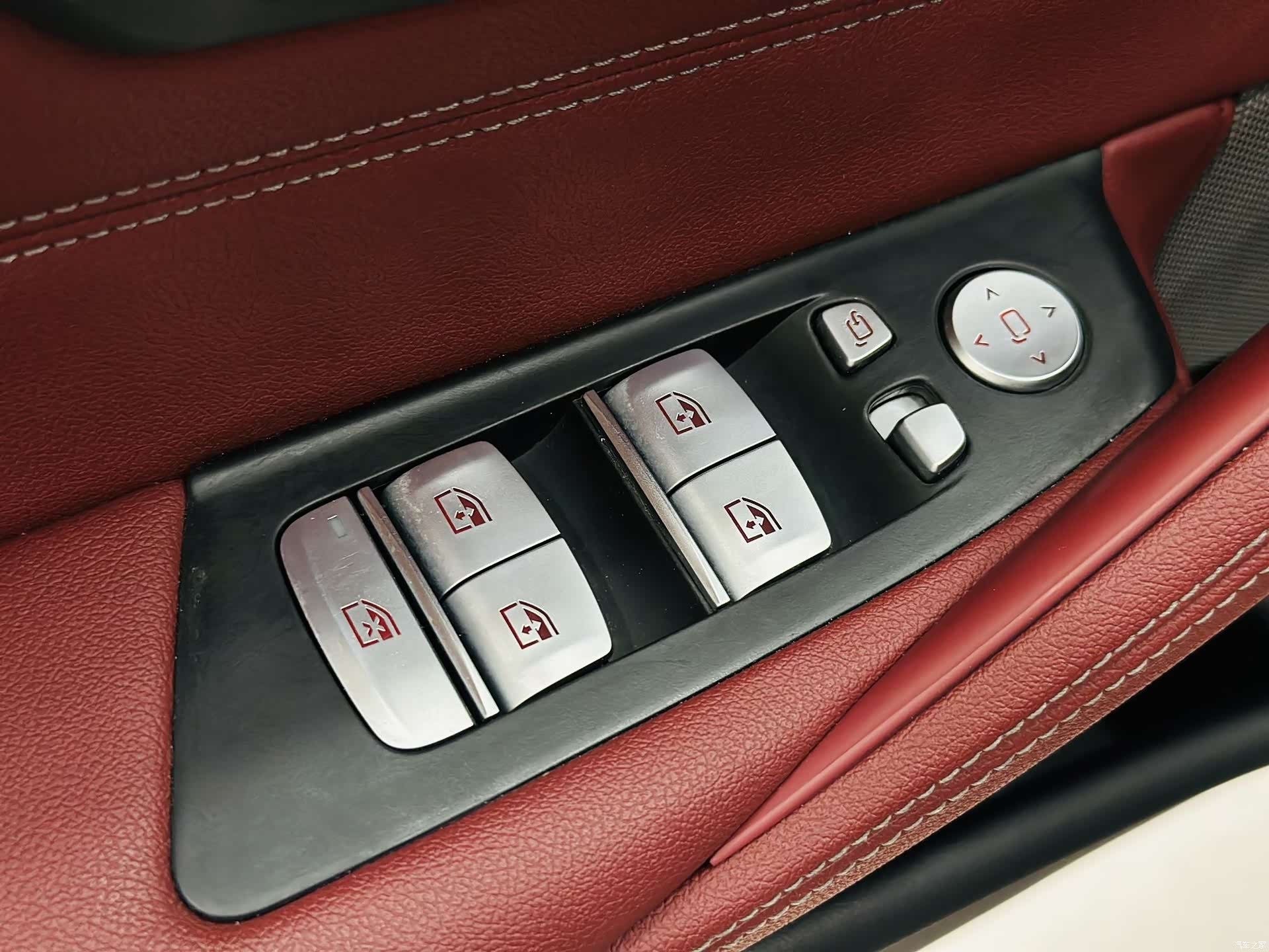 BMW 5 Series, 2023 12