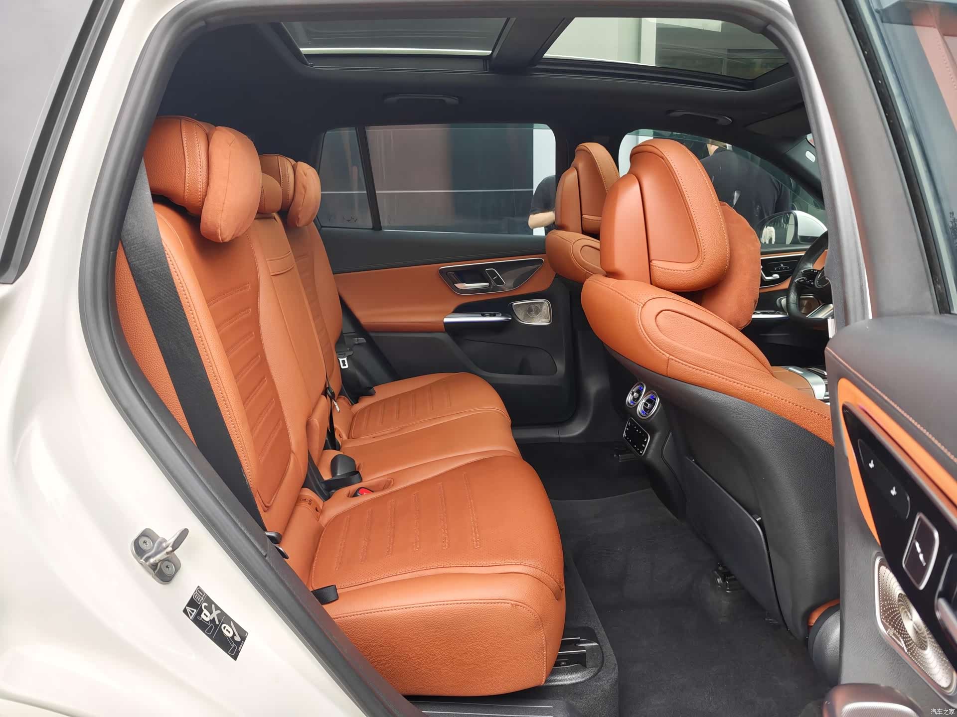Mercedes-Benz GLC, 2023 20