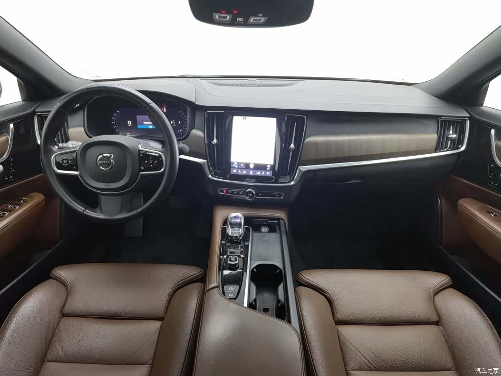 Volvo S90, 2023 все фото