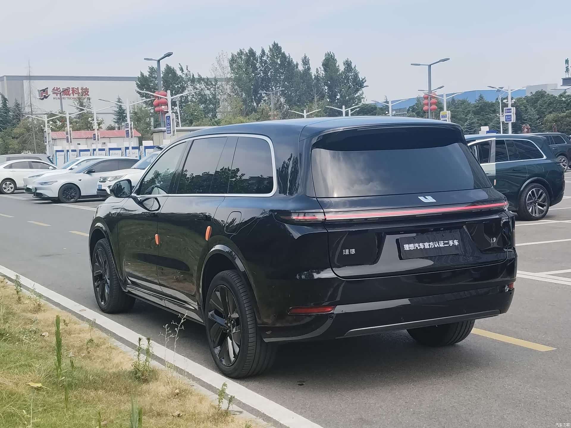 Li Auto L9, 2022 все фото