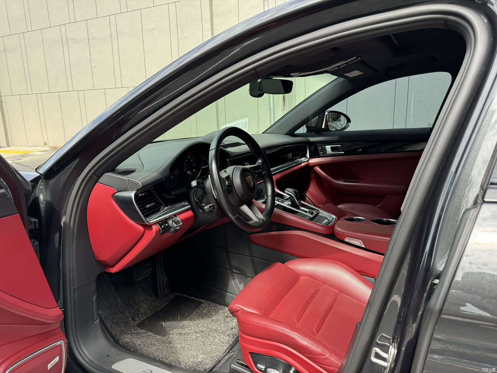 Porsche Panamera, 2021 3