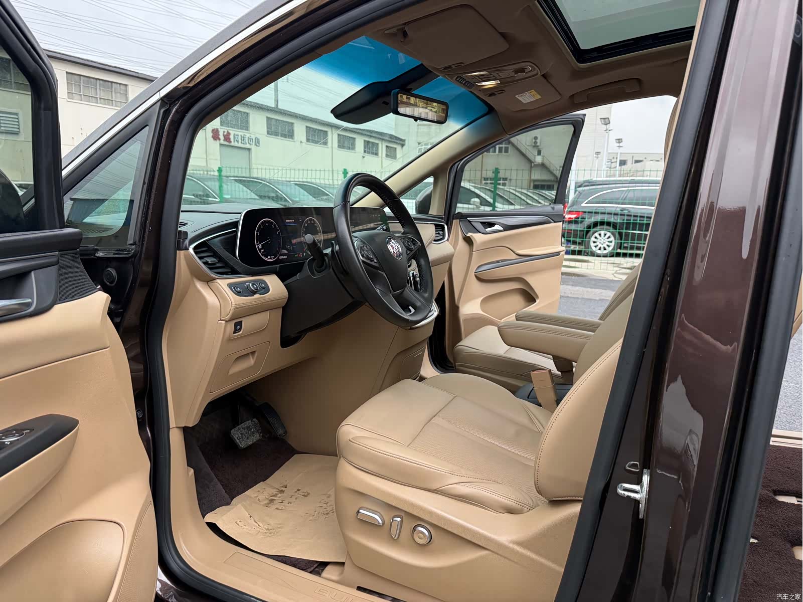 Buick GL8, 2021 12