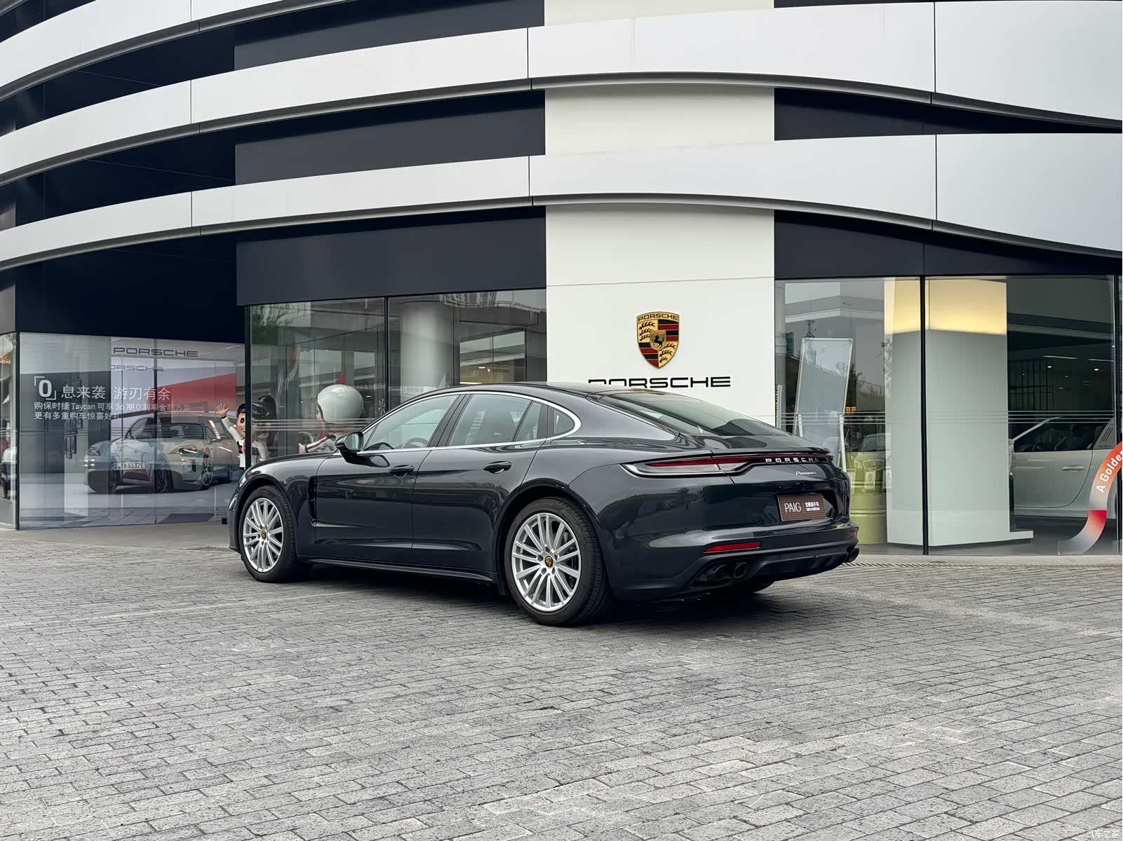 Porsche Panamera, 2022 8
