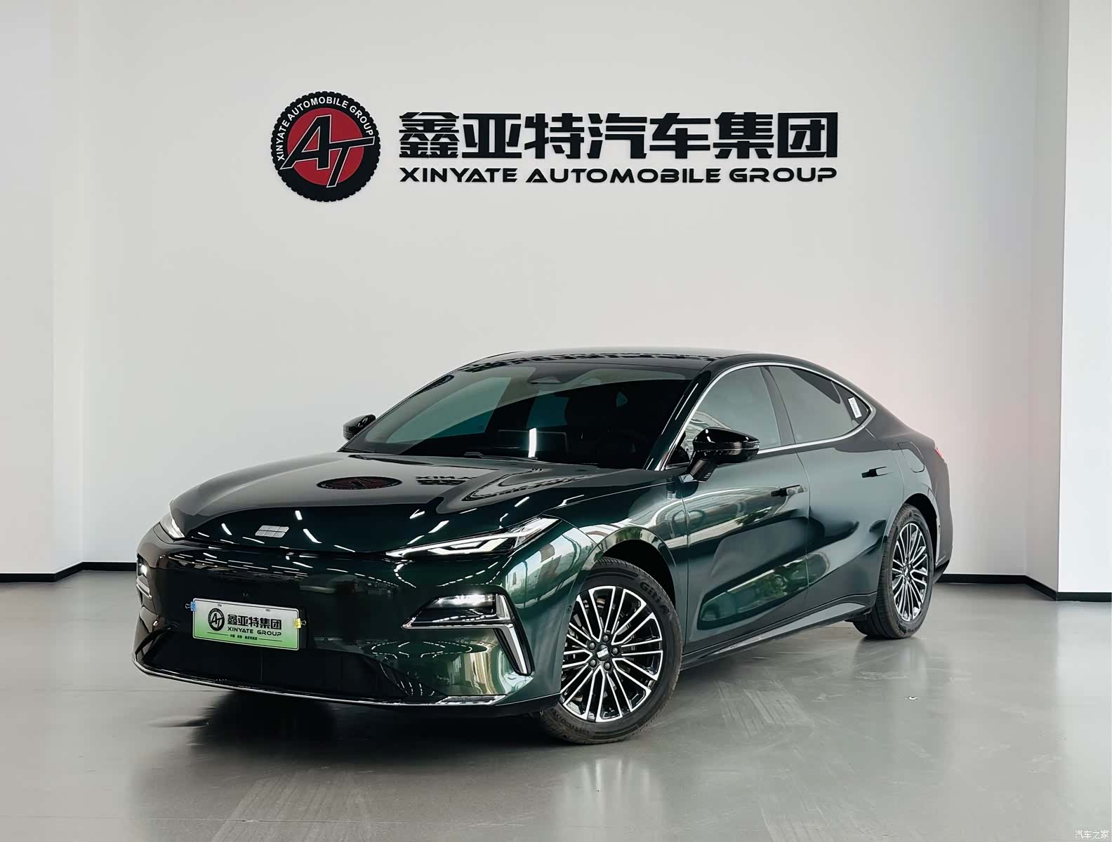 Geely 8, 2025 1