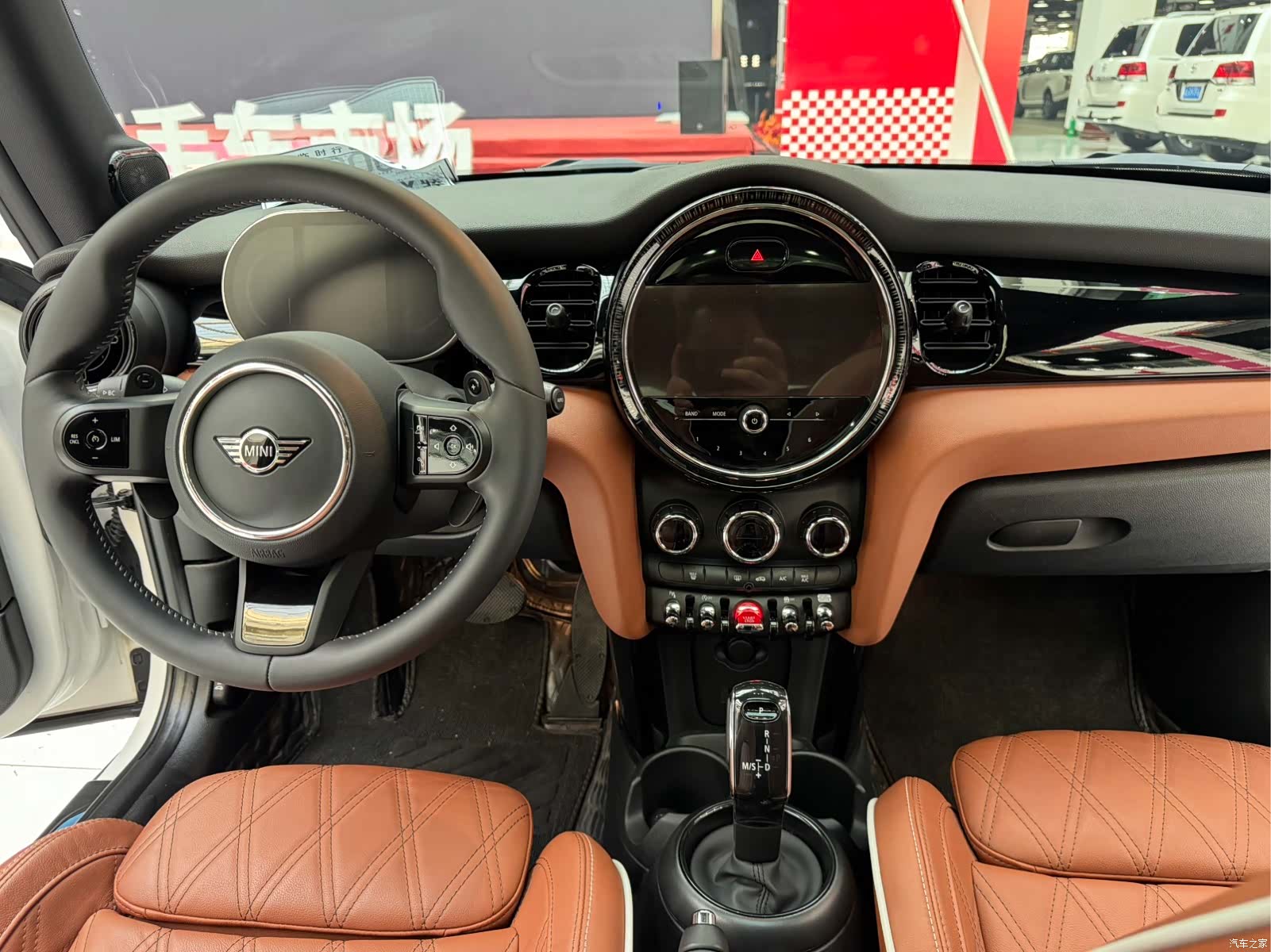 Mini Cooper, 2024 13