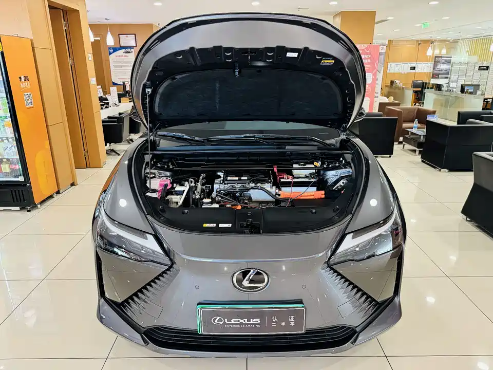 Lexus RZ Lexus RZ