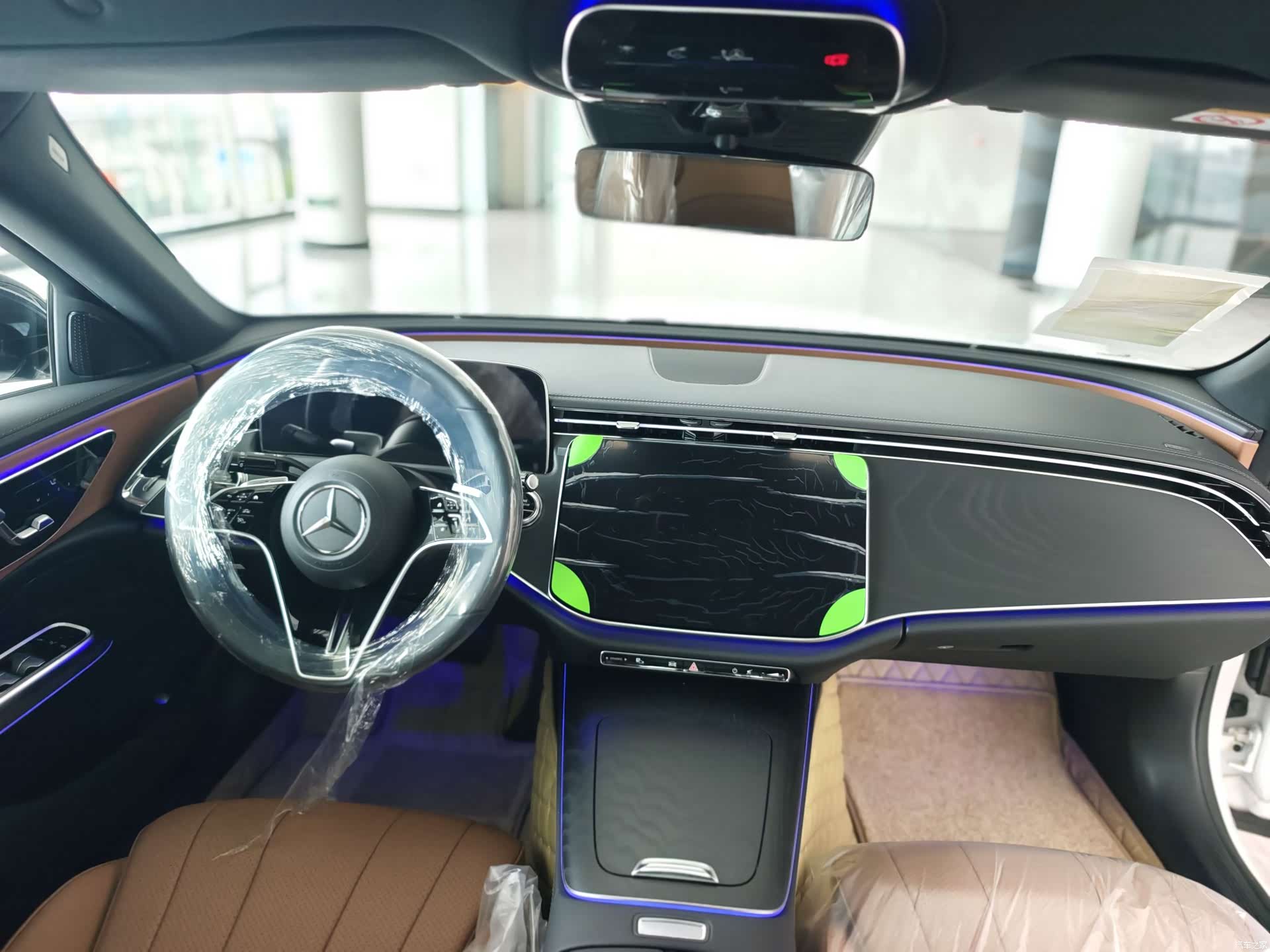 Mercedes-Benz E-Class, 2026 9