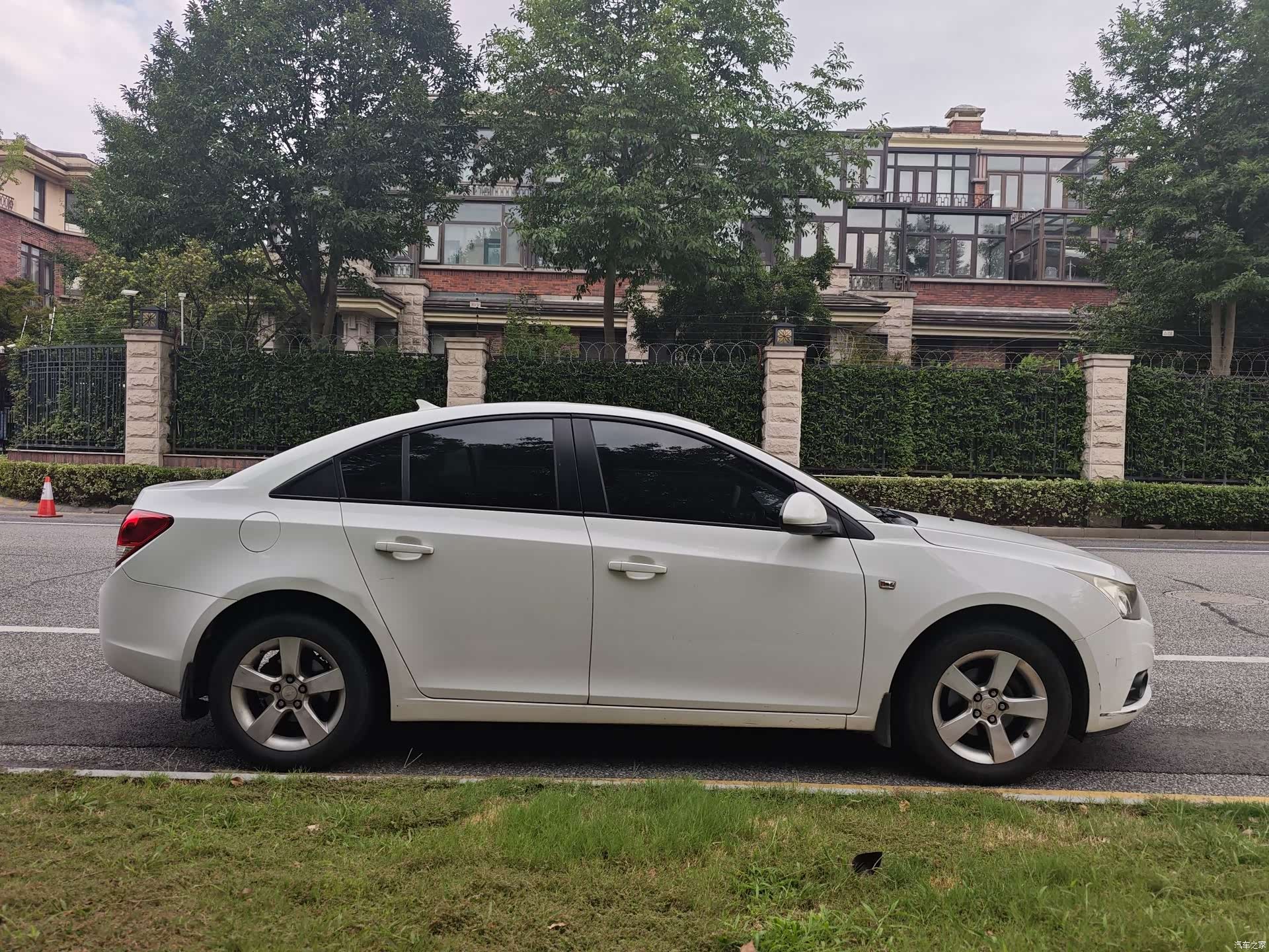 Chevrolet SE, 2014 4