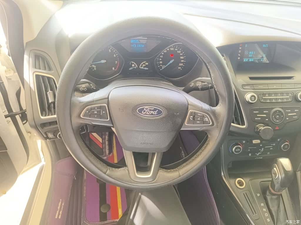 Ford Focus, 2016 11