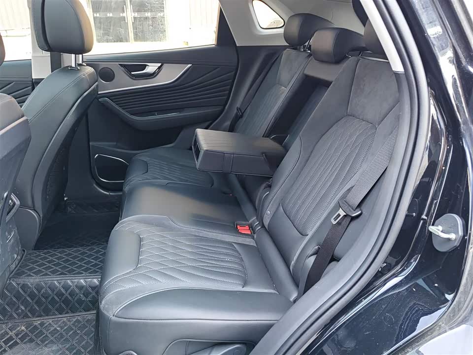 Hongqi HS5 Hongqi HS5