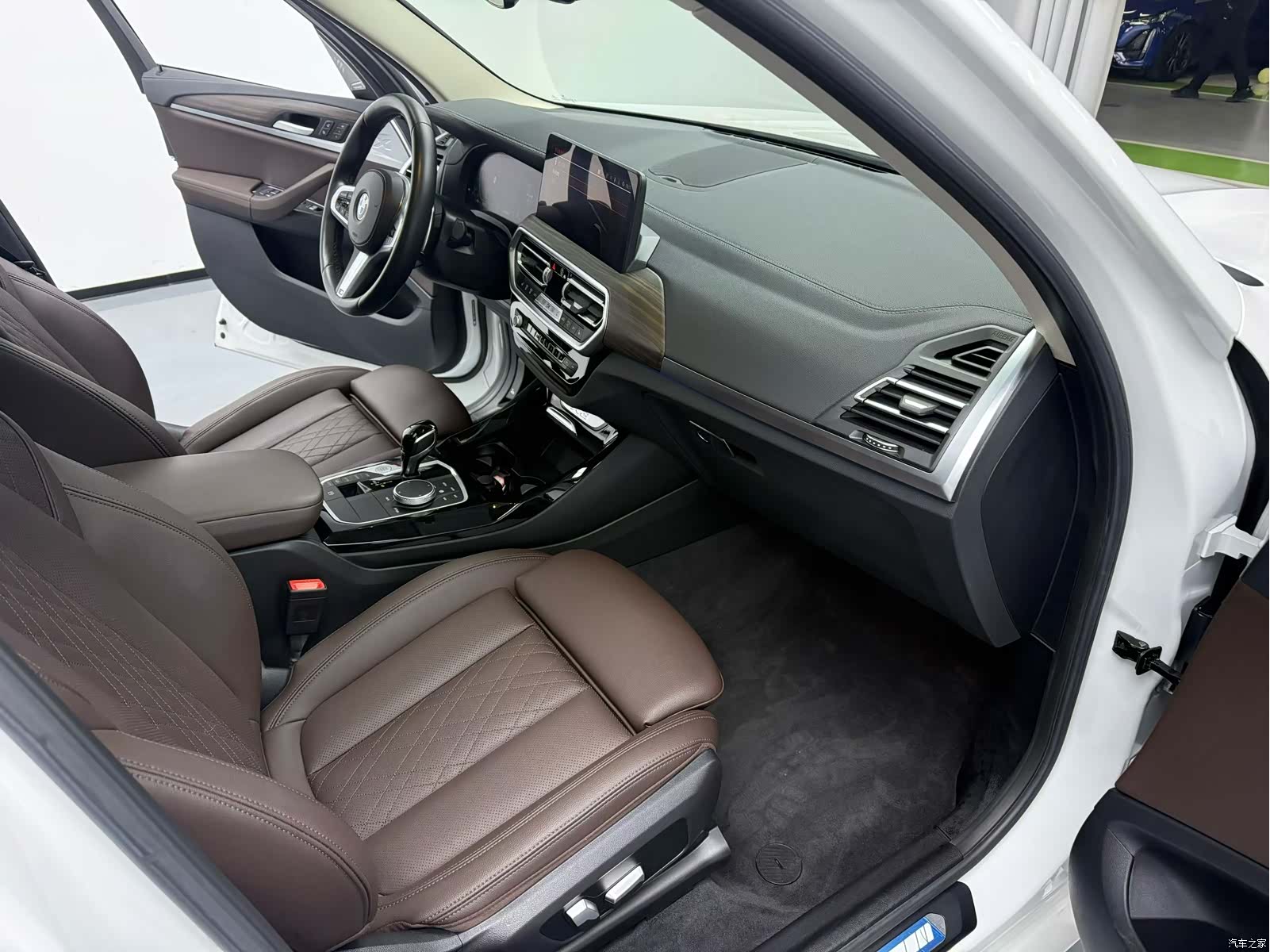 BMW X3, 2022 все фото