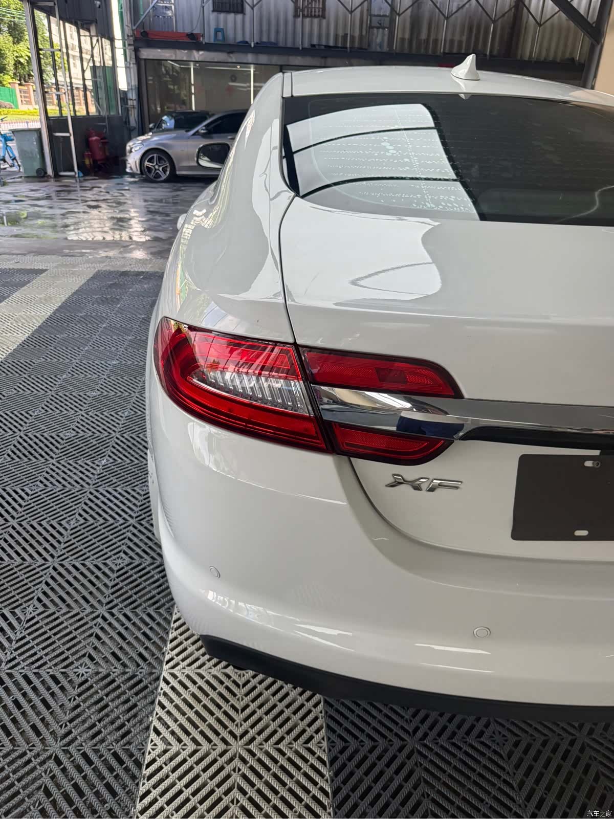 Jaguar XF, 2016 16