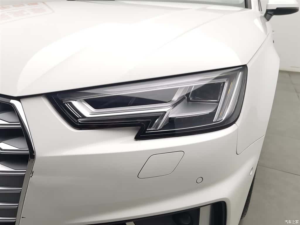 Audi A4L, 2020 7