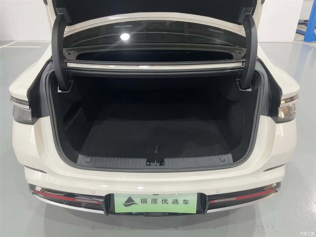 BYD Seal, 2025 15