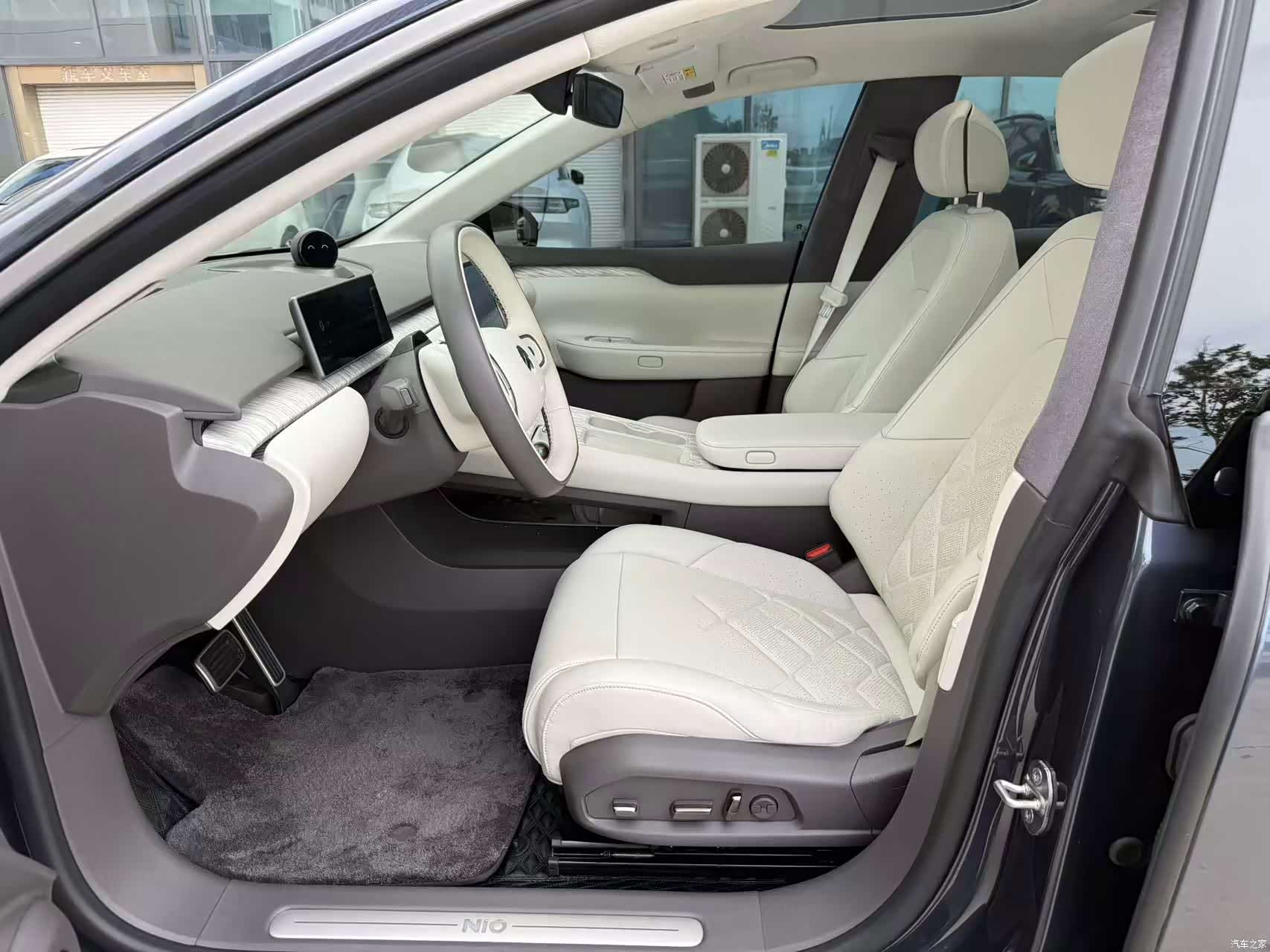 NIO ET7, 2022 все фото