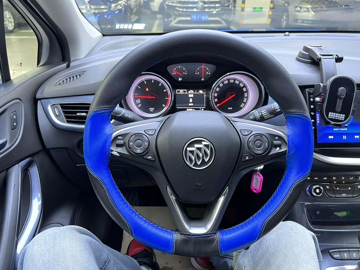 Buick Verano, 2017 8