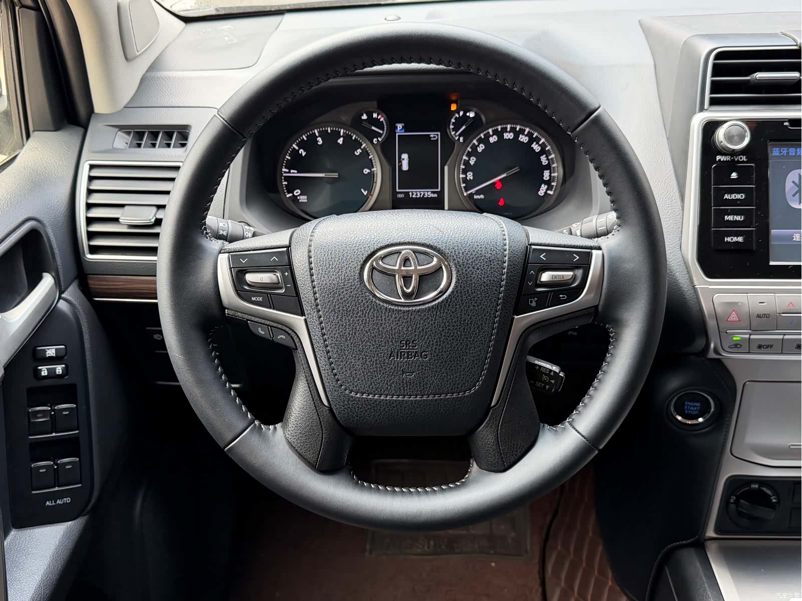 Toyota Prado, 2018 18