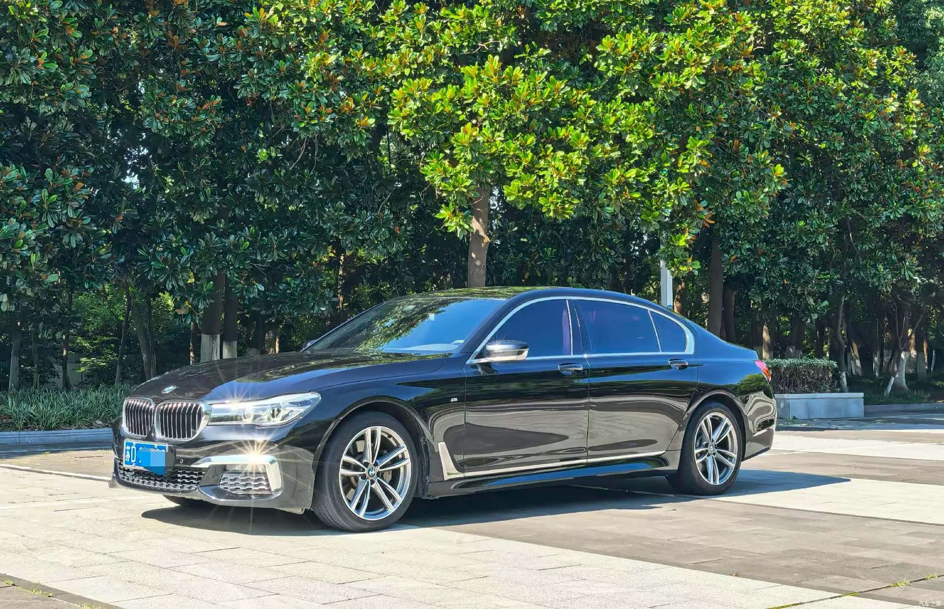 BMW 7 Series, 2018 1