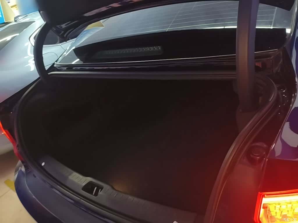 Volvo S90, 2018 19