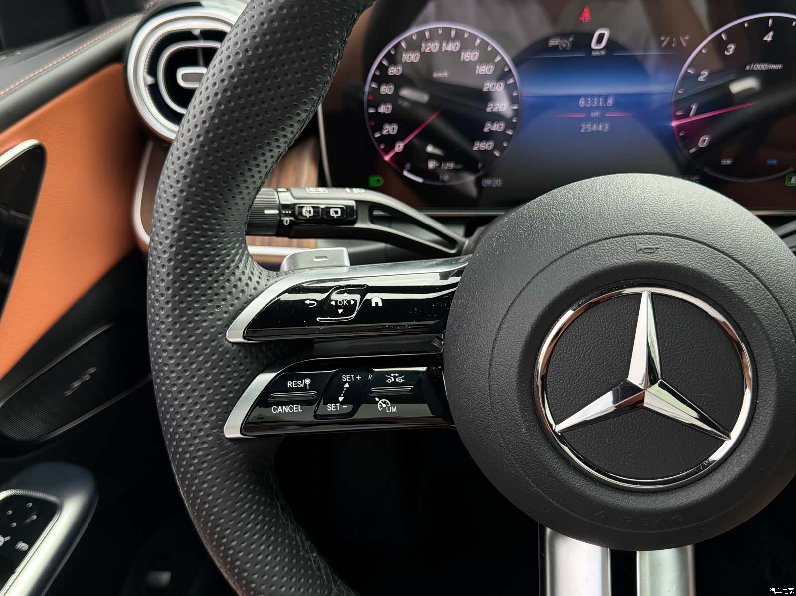 Mercedes-Benz GLC, 2024 13