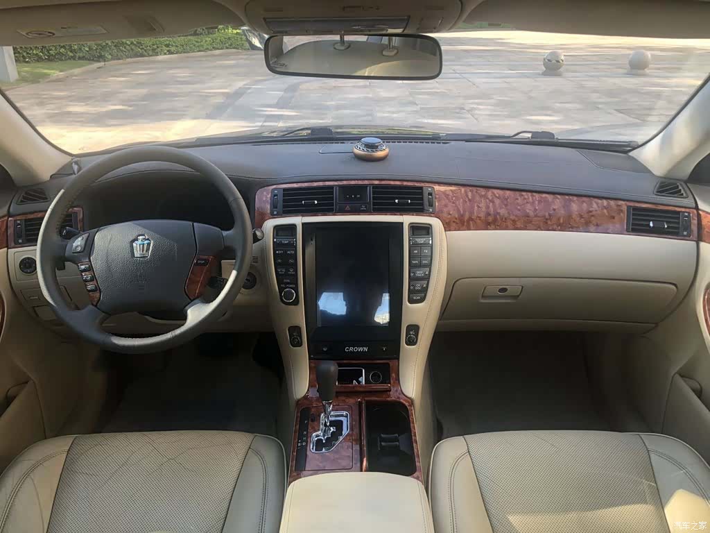 Toyota Crown, 2007 10