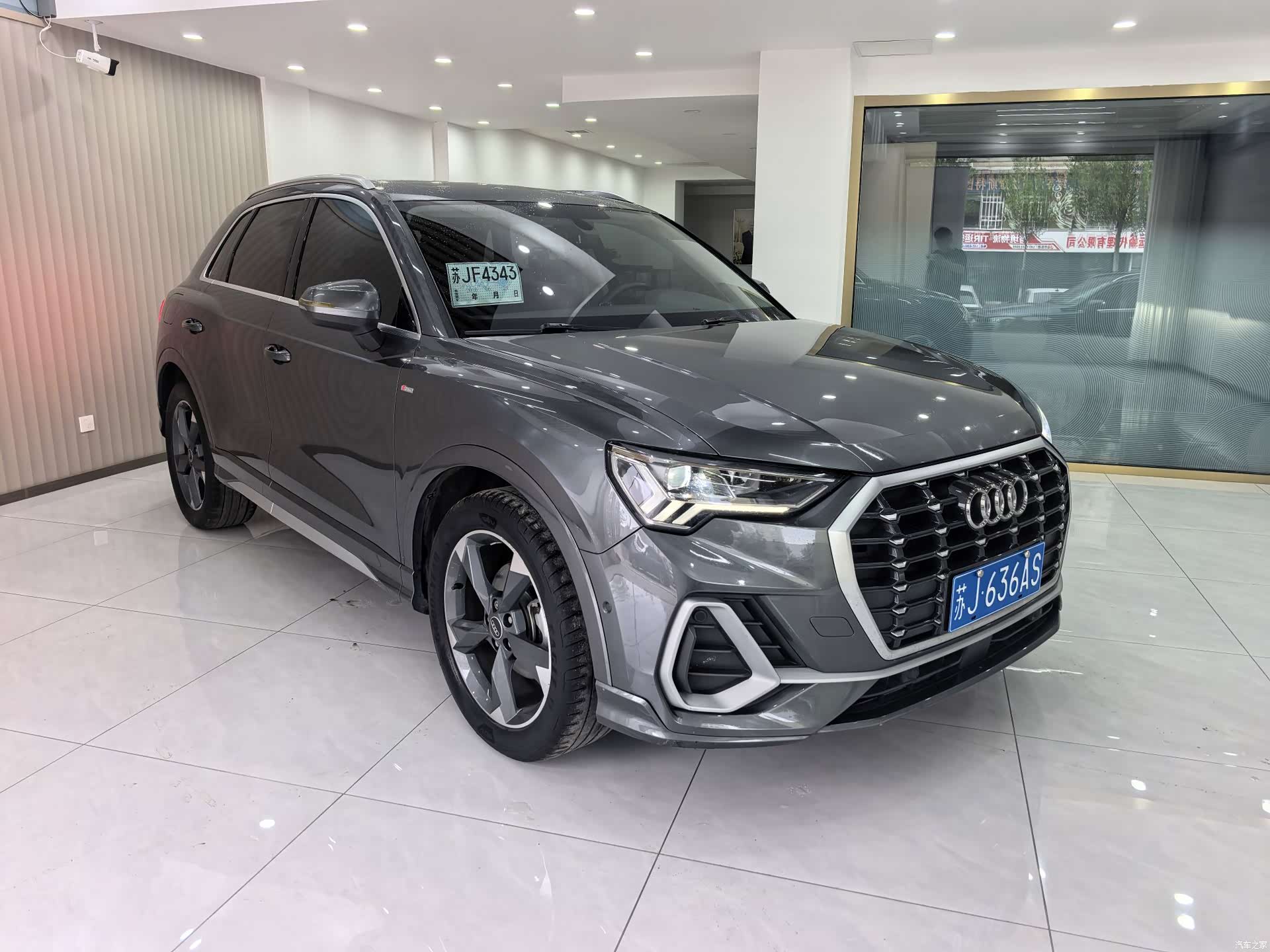Audi Q3, 2022 3