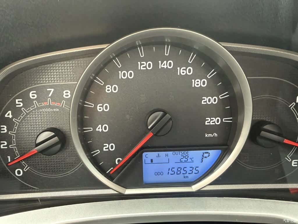 Toyota RAV4, 2016 4
