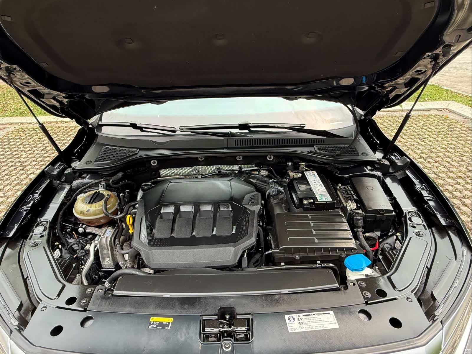 Volkswagen Passat, 2021 14