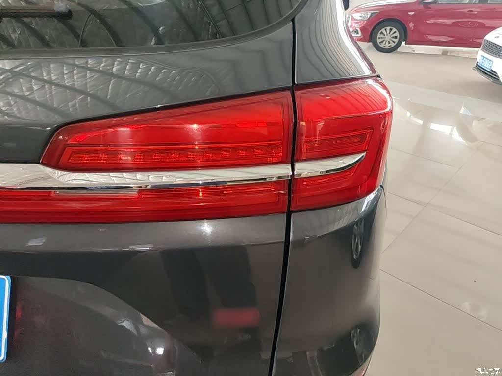 BYD Song, 2018 24