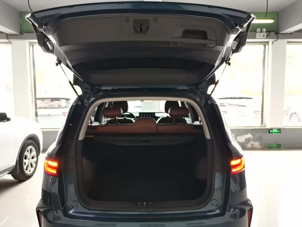 Geely X6, 2022 19