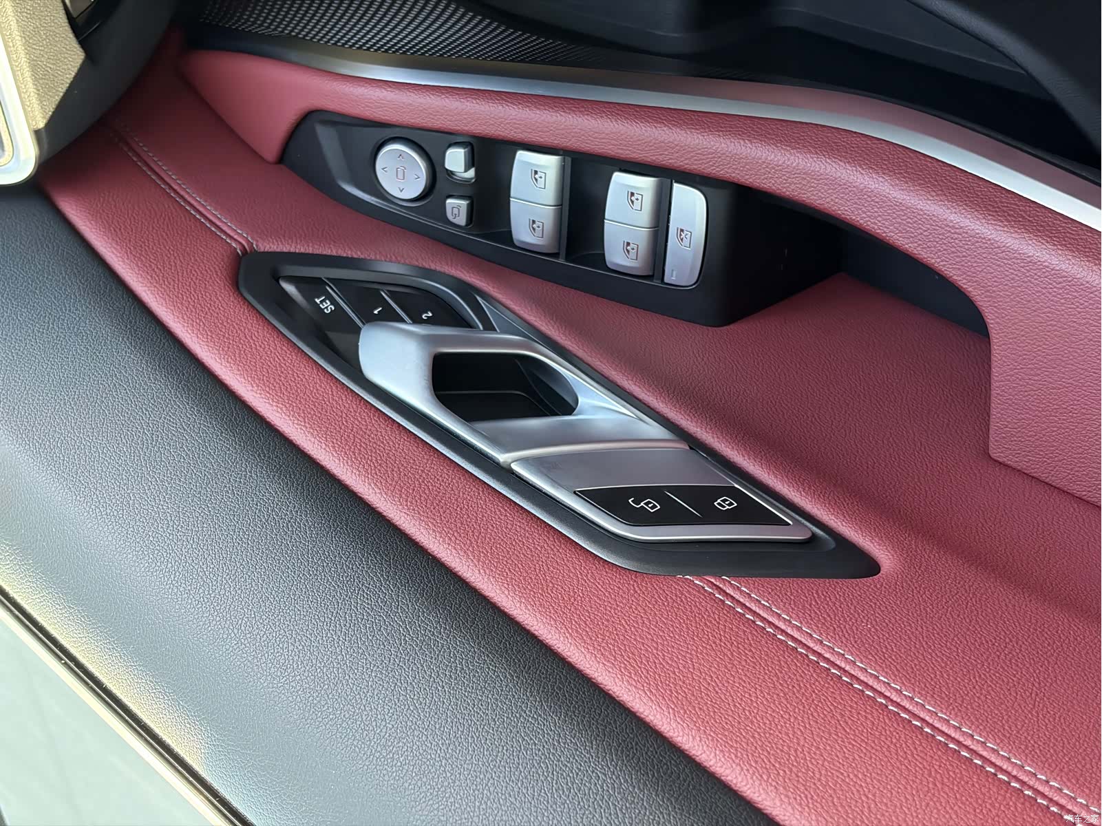 BMW 3 Series, 2024 11