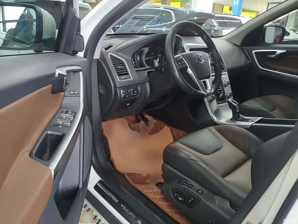 Volvo XC60, 2016 16