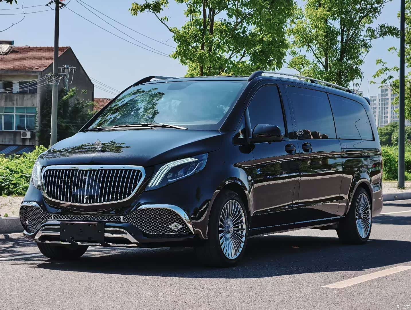 Mercedes-Benz 7, 2021 1