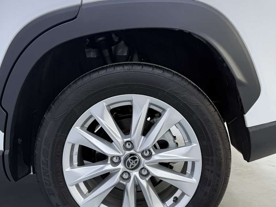 Toyota Corolla Sharp amplifier