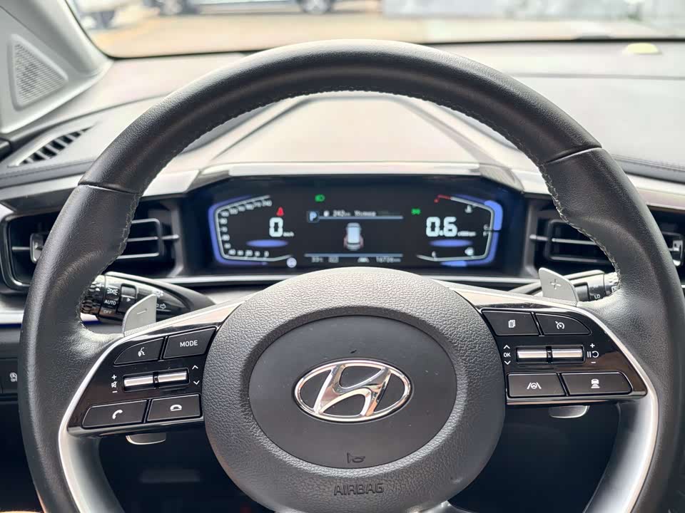 Hyundai Kustu Hyundai Kustu