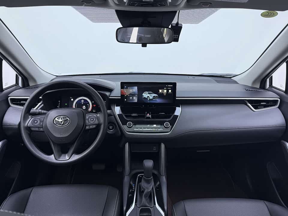 Toyota Corolla Sharp amplifier