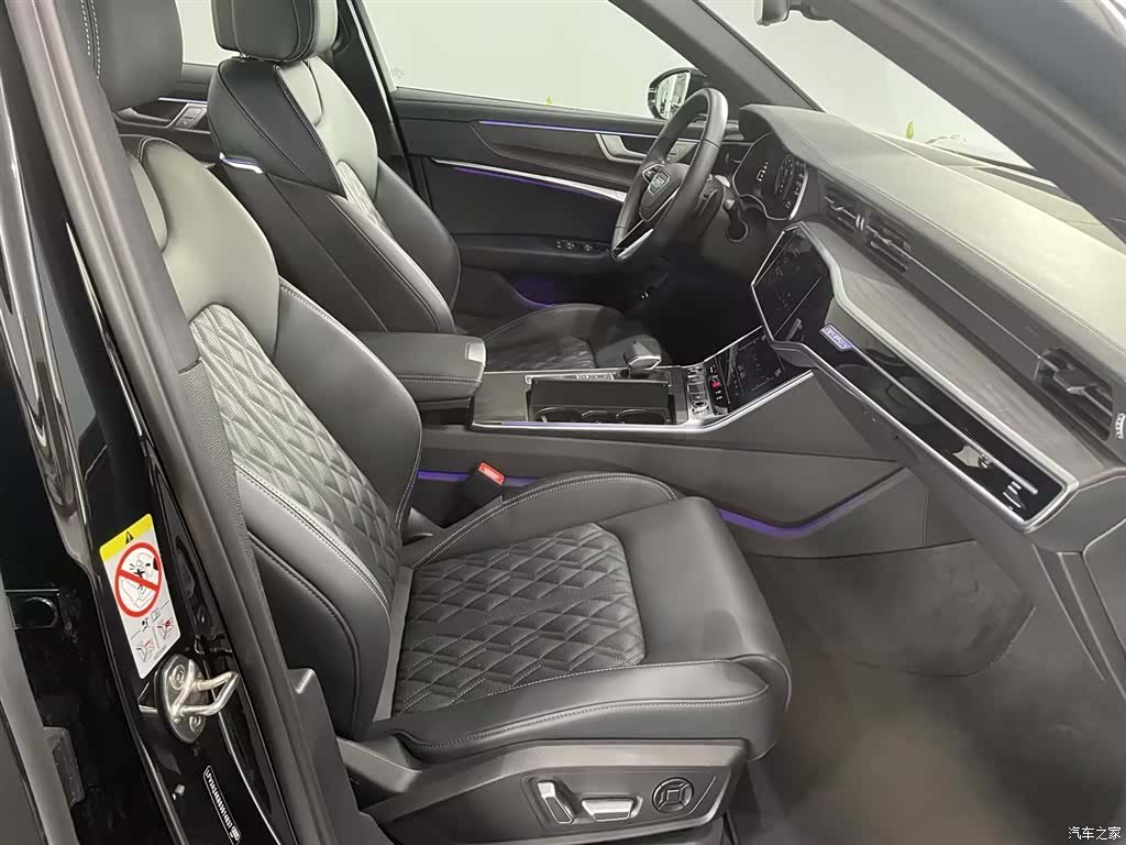 Audi A6L, 2025 15